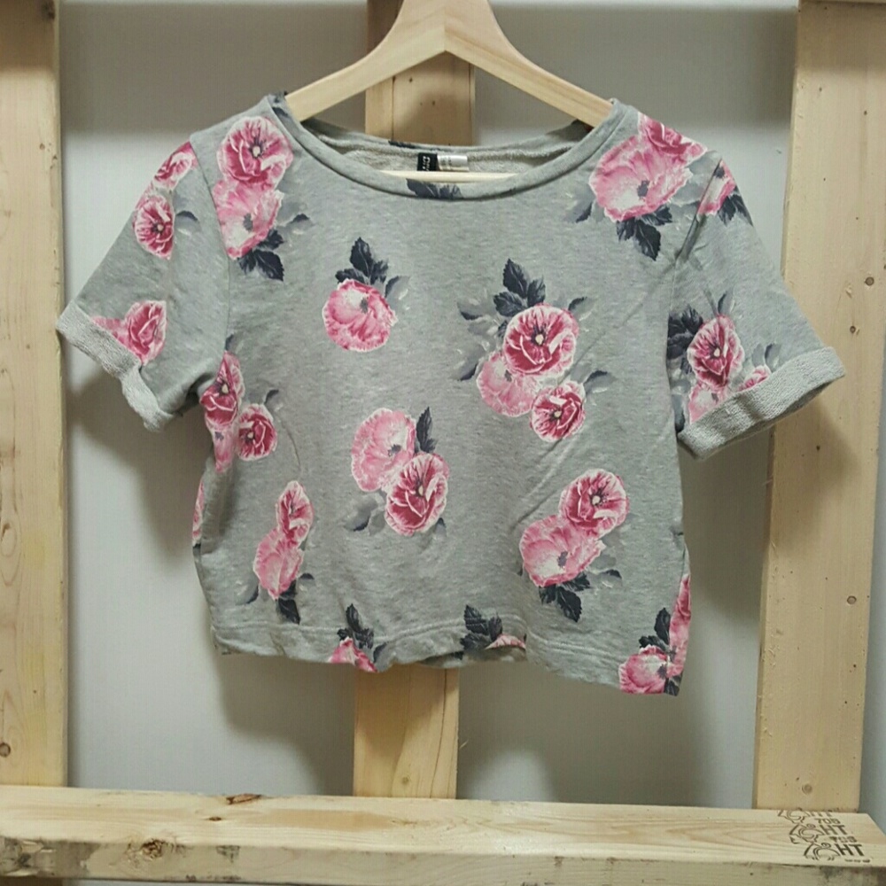 H&M floral crop sweatshirt