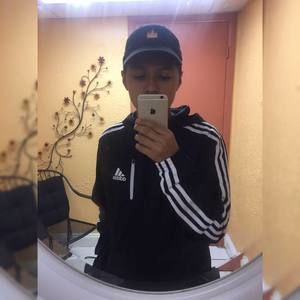 Meet your Posher, Johnathan