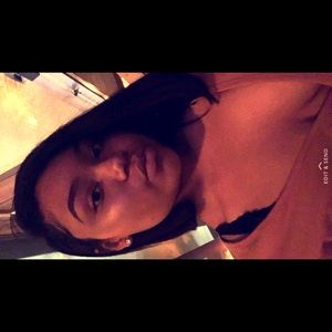 Meet your Posher, Ariana