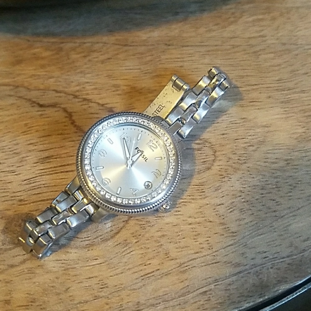 fossil silver watch