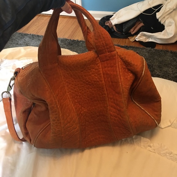 Alexander Wang Handbags - 🔥 Alexander Wang Rocco Duffle ❤️