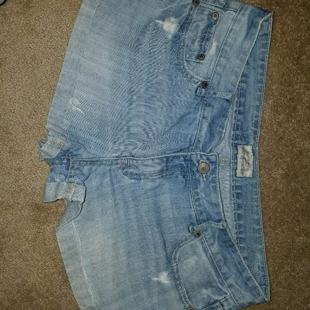 AEROPASTALE SHORTS