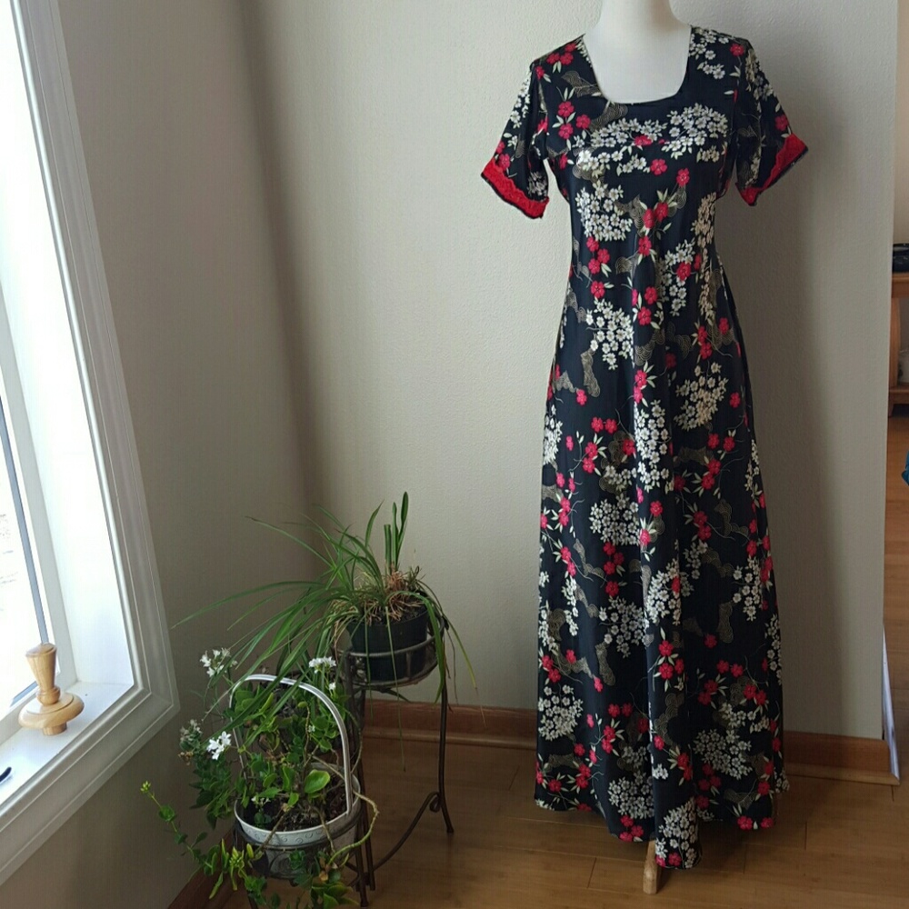 Stunning Japanese Themed Dress