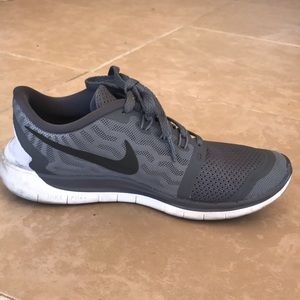 Nike Free 5.0 (Gray)