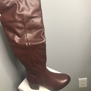 Brown rider boots never worn