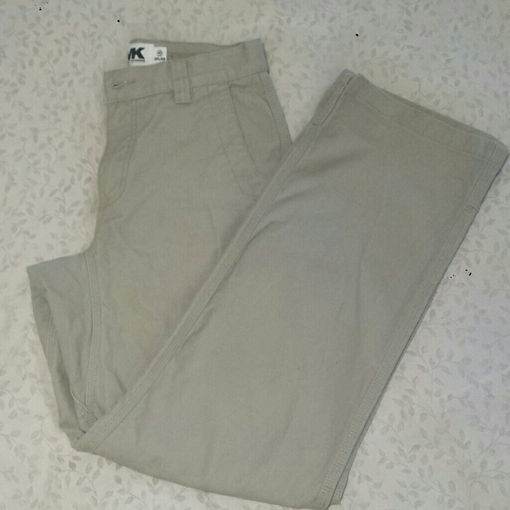 Mountain Khaki Chinos