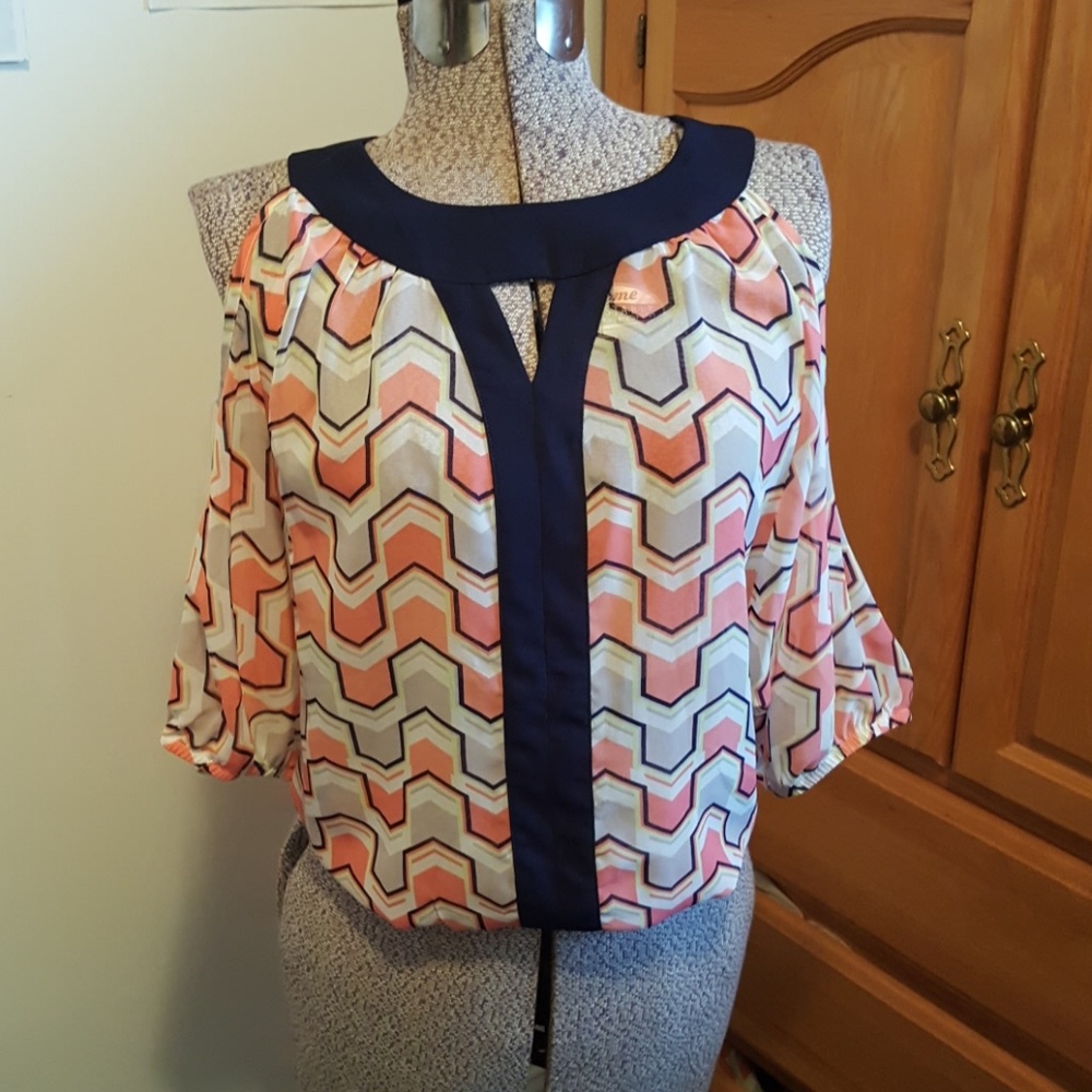 Geometric pattern blouse