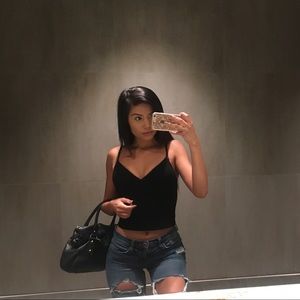 Meet your Posher, Megan