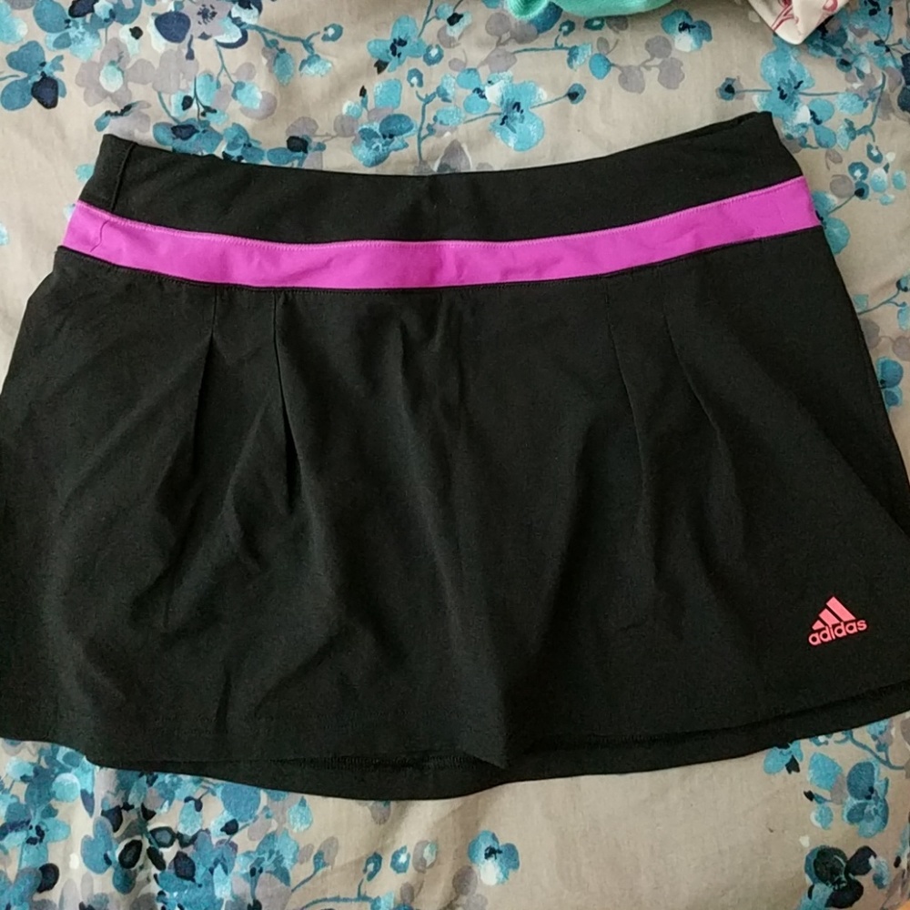 Adidas tennis skirt brand new