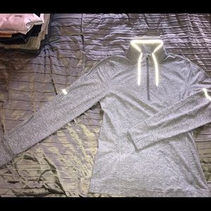 Lululemon Medium half zip sweater