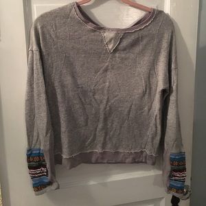 Lightweight sweatshirt