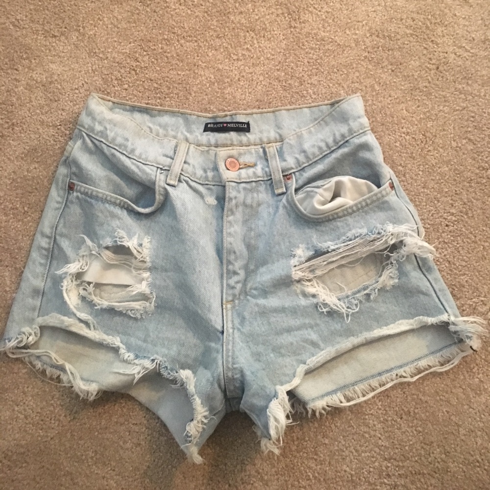 Brandy Melville high waisted shorts