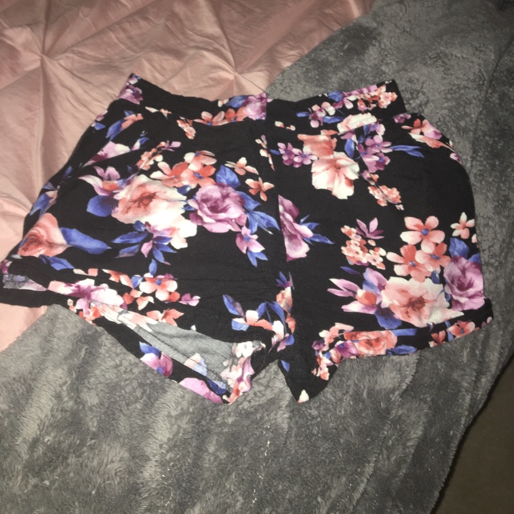 Floral shorts
