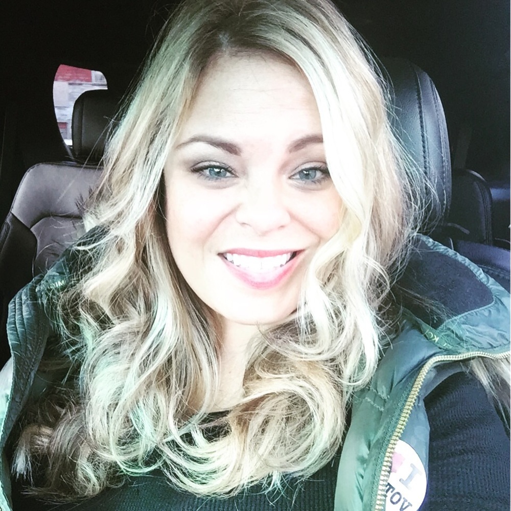 Meet your Posher, Leanna