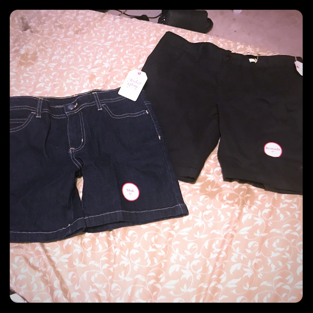 Bundle of shorts