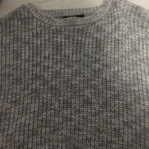 grey knit cropped sweater