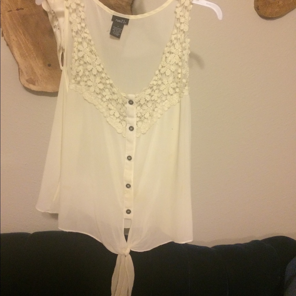 Rue 21 shirt