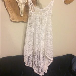 White lace tank