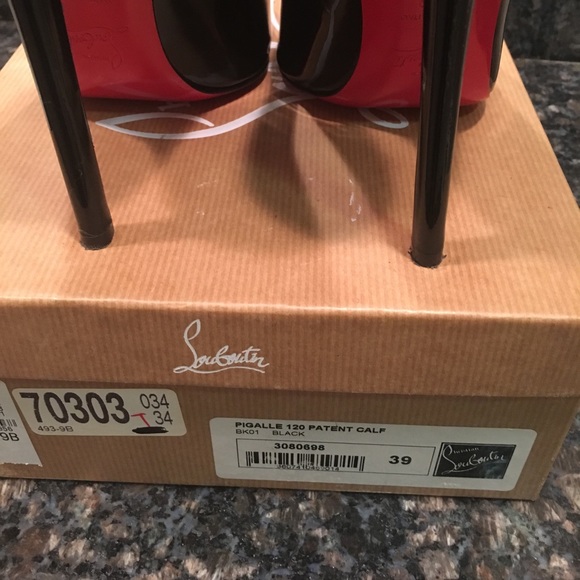 CHRISTIAN LOUBOUTIN PIGALLE - Picture 9 of 10