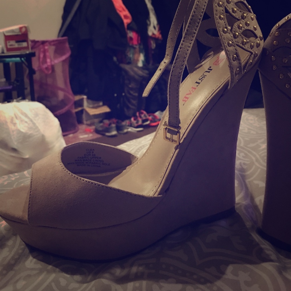 just fab light pink wedges