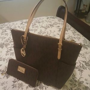 Authentic Michael Kors tote and wallet