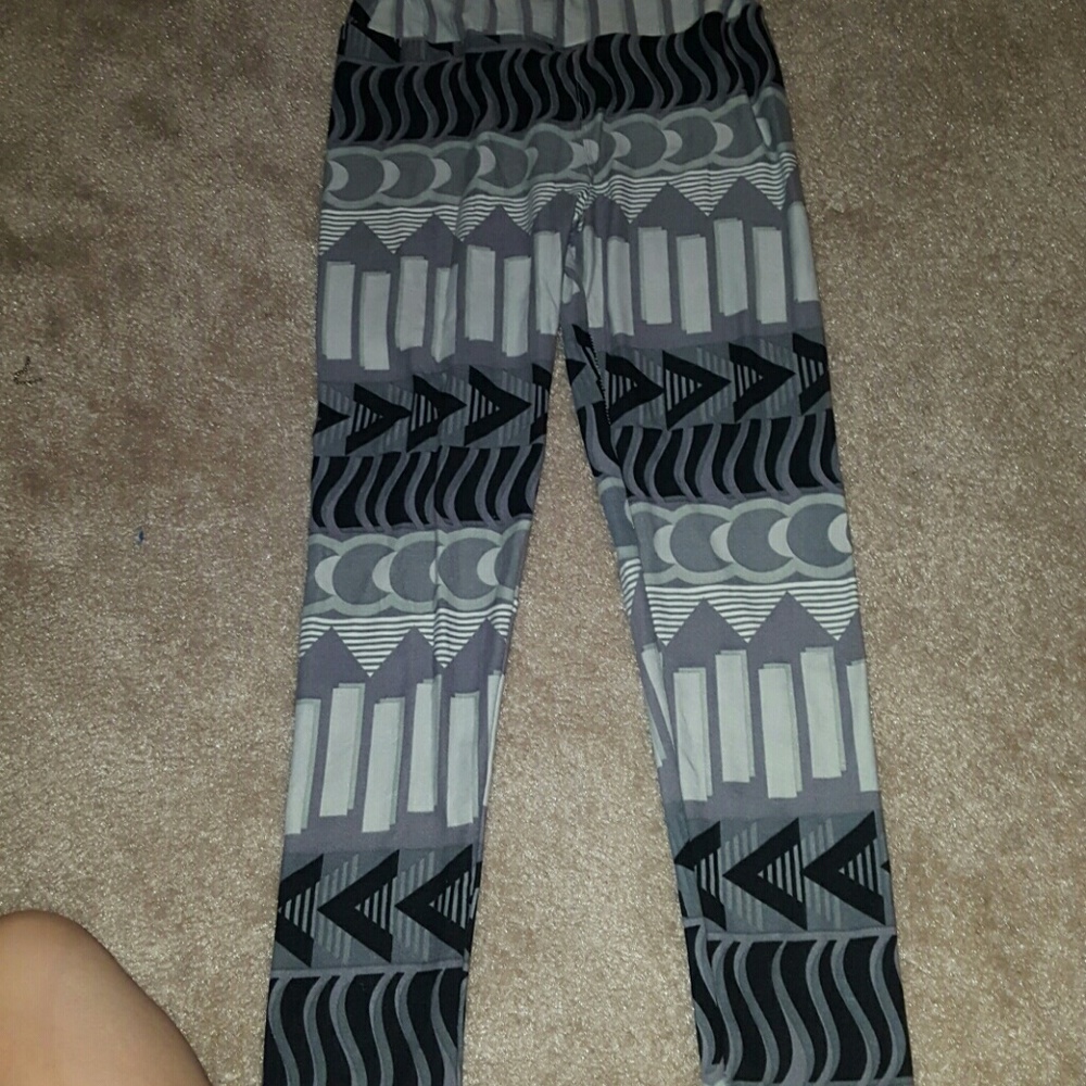 NWOT Lularoe leggings!
