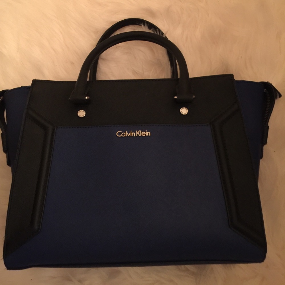 ✨Calvin Klein handbag✨