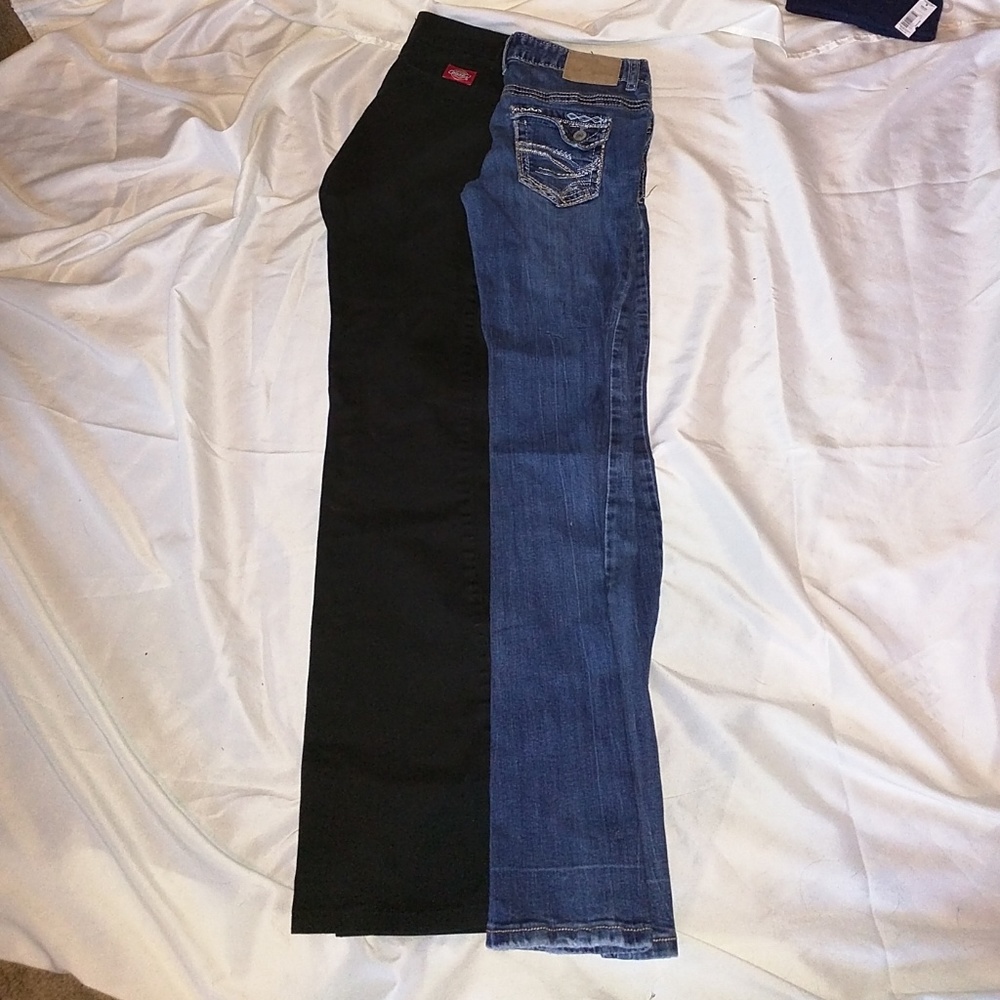 Juniors size 3 jeans bundle