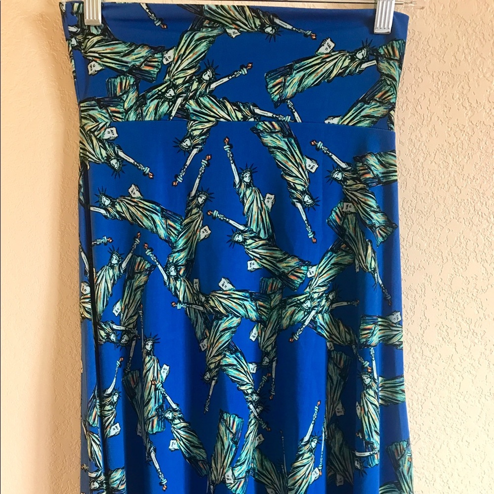 LuLaRoe Small Azure Skirt 4th of July Lady Liberty