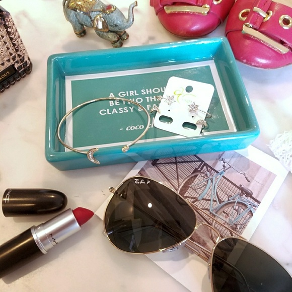 🔴Star and Moon Wrap Earrings - Picture 4 of 5