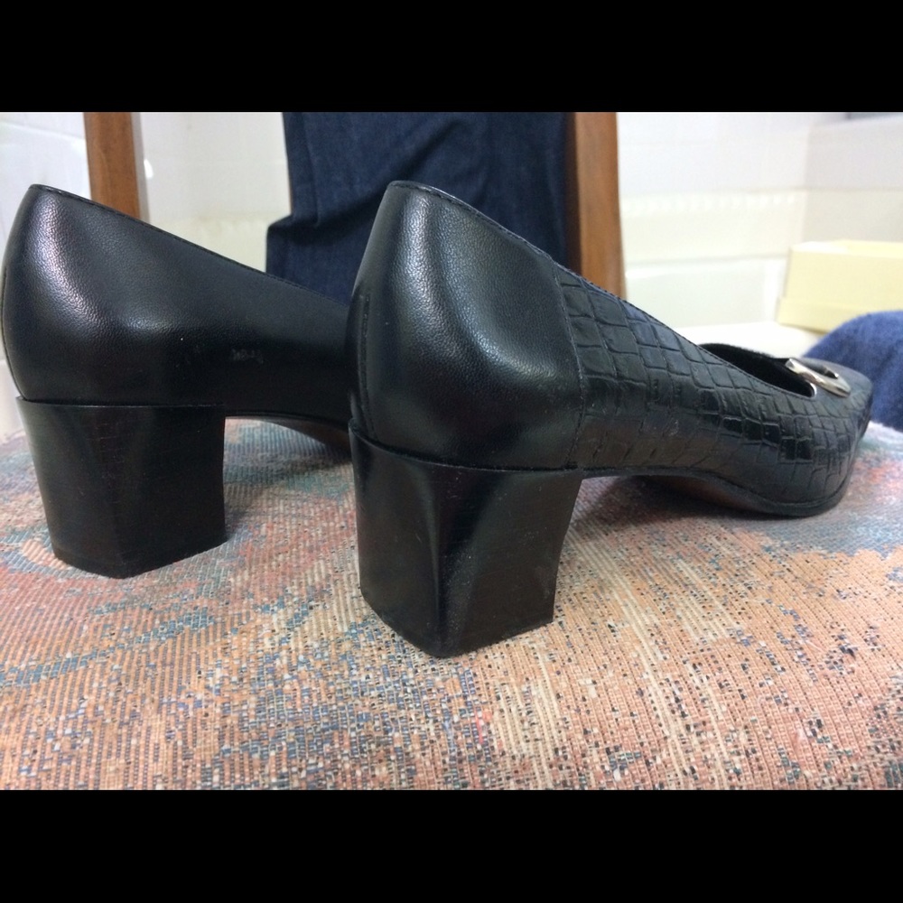 Shoes - Picture 3 of 3