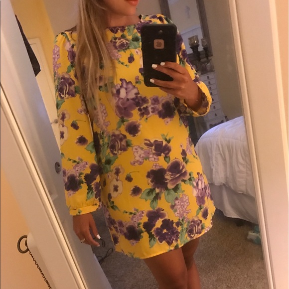 Honey Punch Dresses & Skirts - Floral shift dress