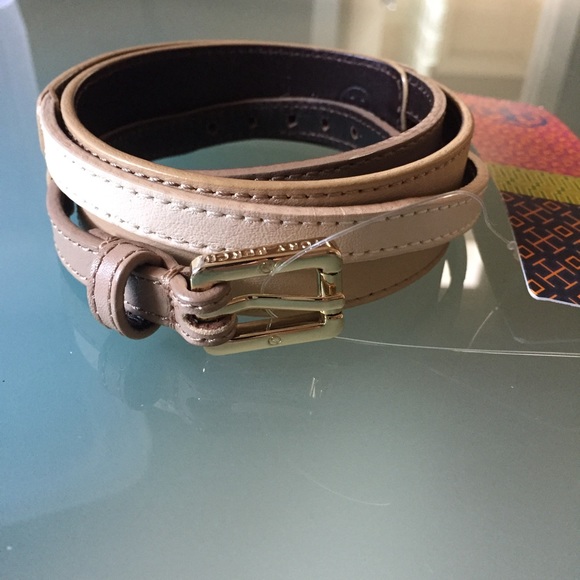 BNWT Tory Burch Natural Crossed Belt size Small
