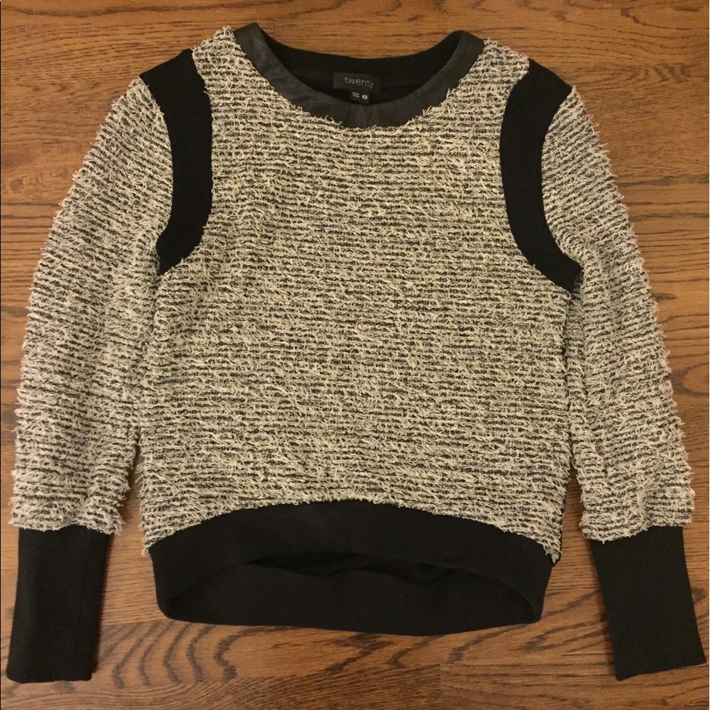 BOEM Cool & Trendy Sweater