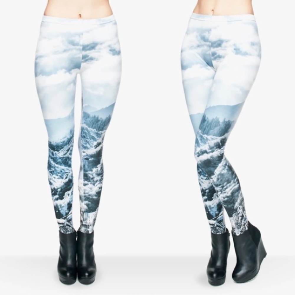 Snowy Peaks Leggings