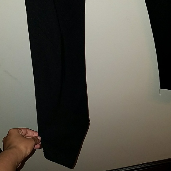 Black pants, Size 6 Professional attire - Picture 2 of 2