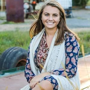 Meet your Posher, Hannah