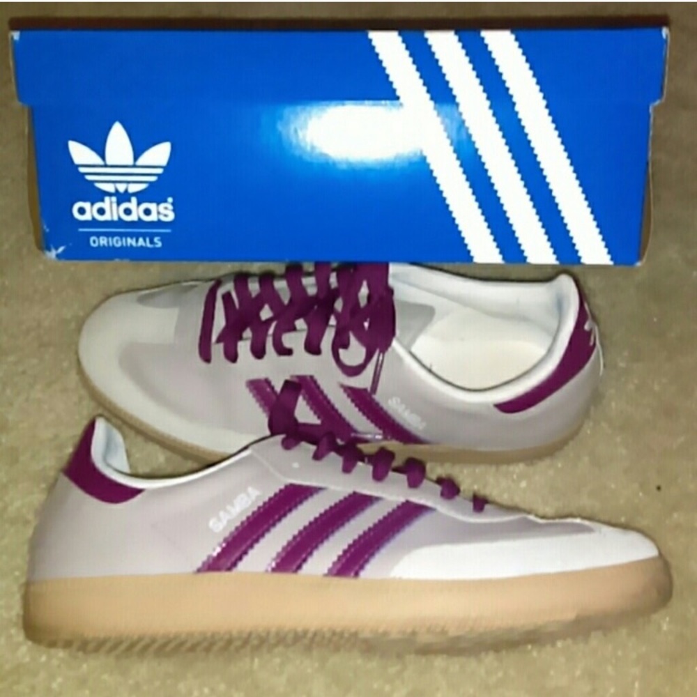 Adidas samba size 8.5 women's shoes