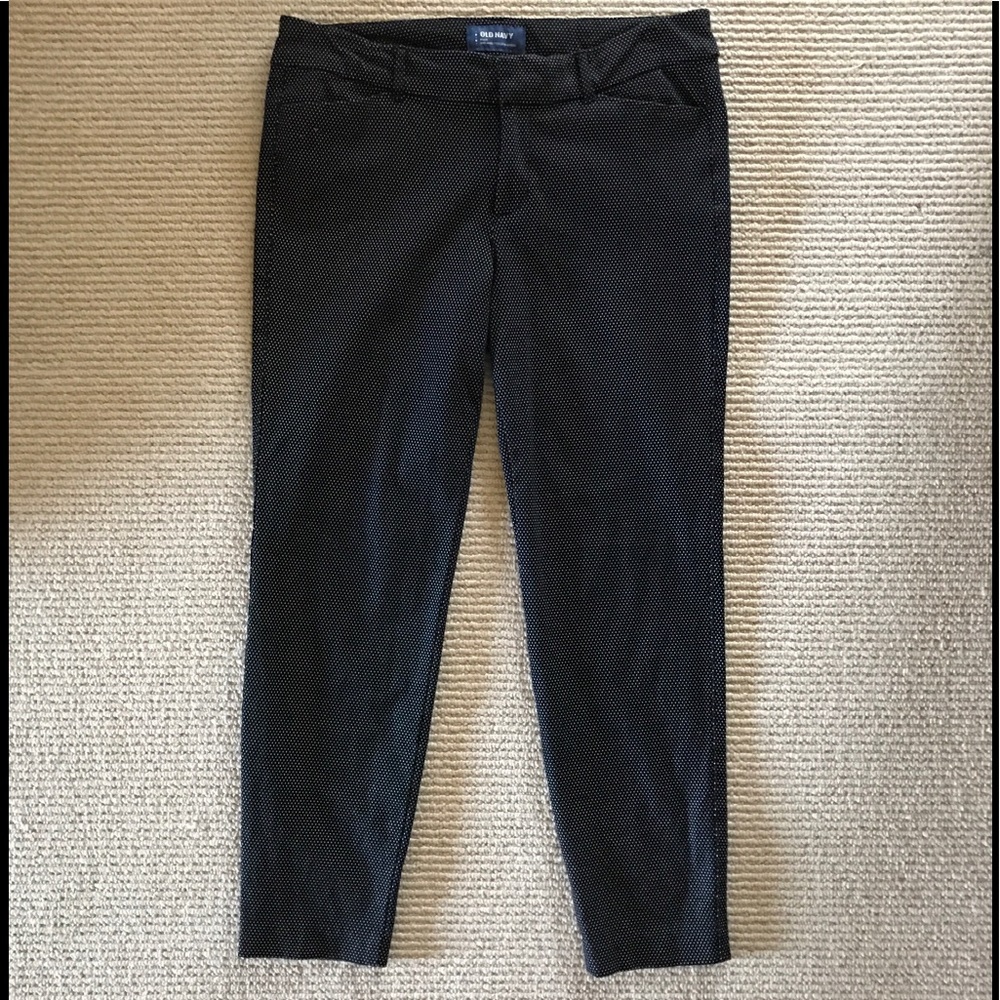 Old Navy Pixie Mid-Rise pants black w/white dots.