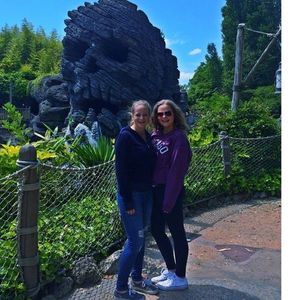 Meet your Posher, Olivia