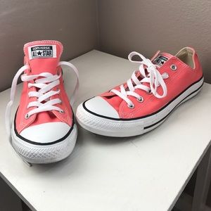 Coral Converse women's size 10- like new
