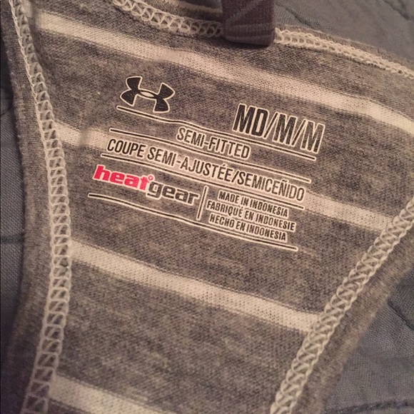 Women's Under Armour racerback tank - Picture 2 of 4