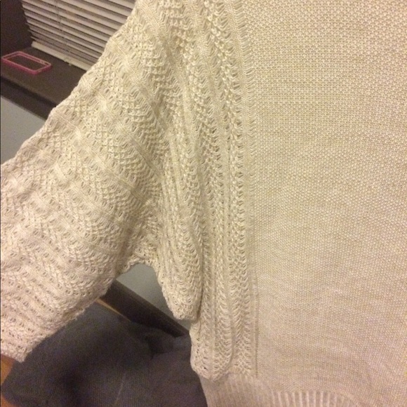 Light sweater - Picture 2 of 3