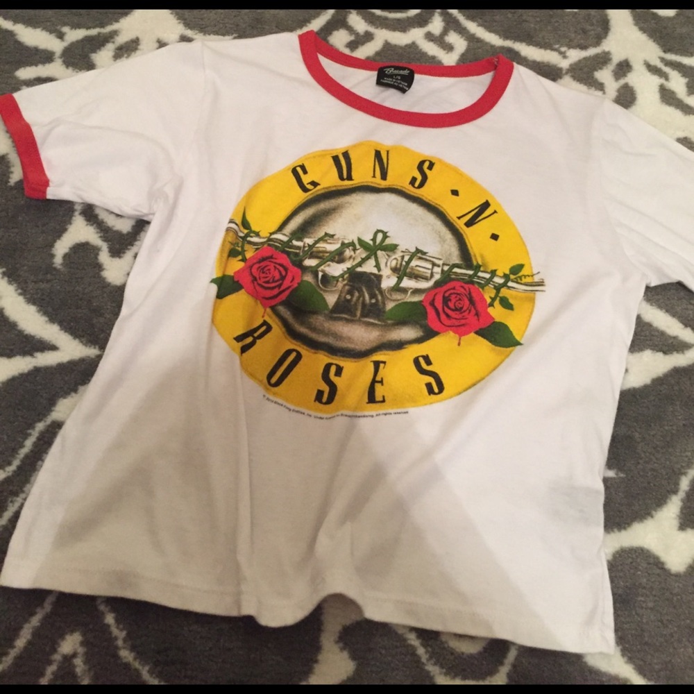 Guns and roses t-shirt