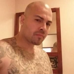 Meet your Posher, Refugio