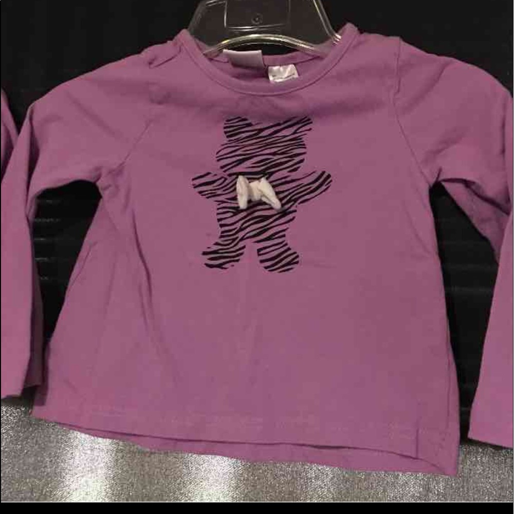 Peanut Buttons Girls 4T Top $7 for both