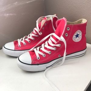 Pink HighTop Converse Women's size 10- like new