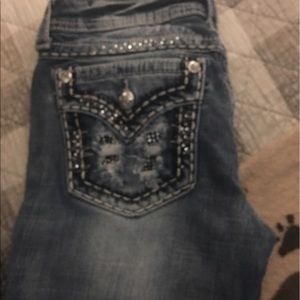 Size 27 miss me jeans