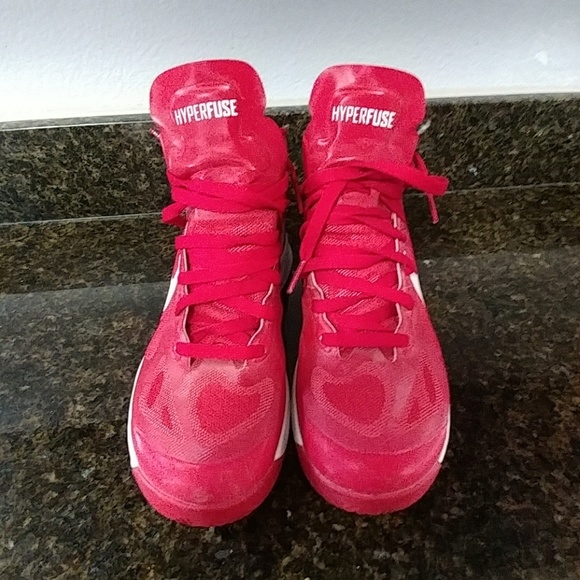Nike Hyperfuse - Picture 2 of 3