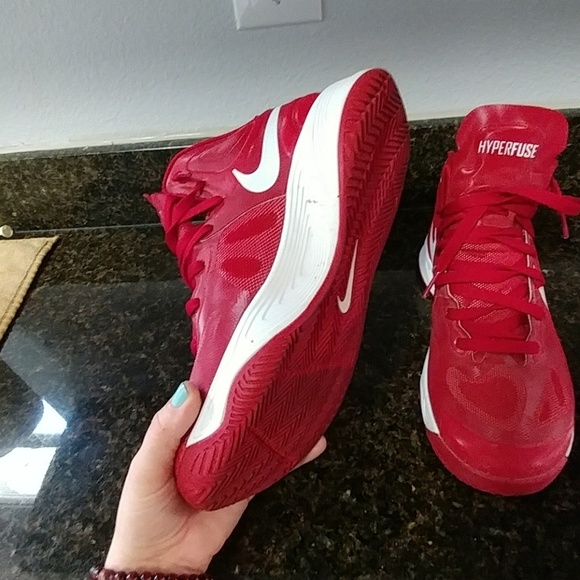 Nike Hyperfuse - Picture 3 of 3